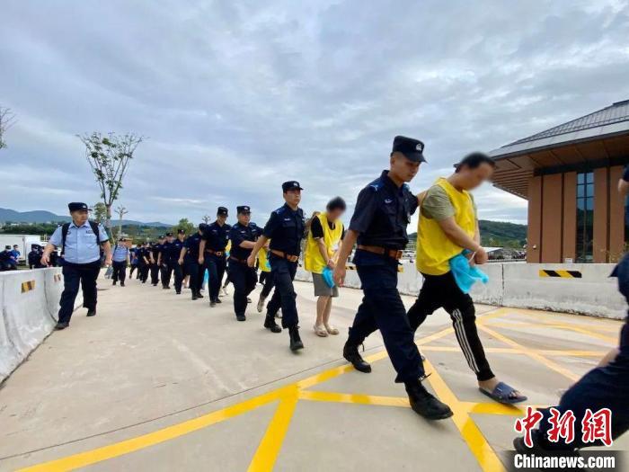 江苏警方“百日行动”破获电信诈骗案件2.6万起